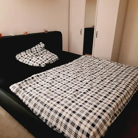 Leive Apartment